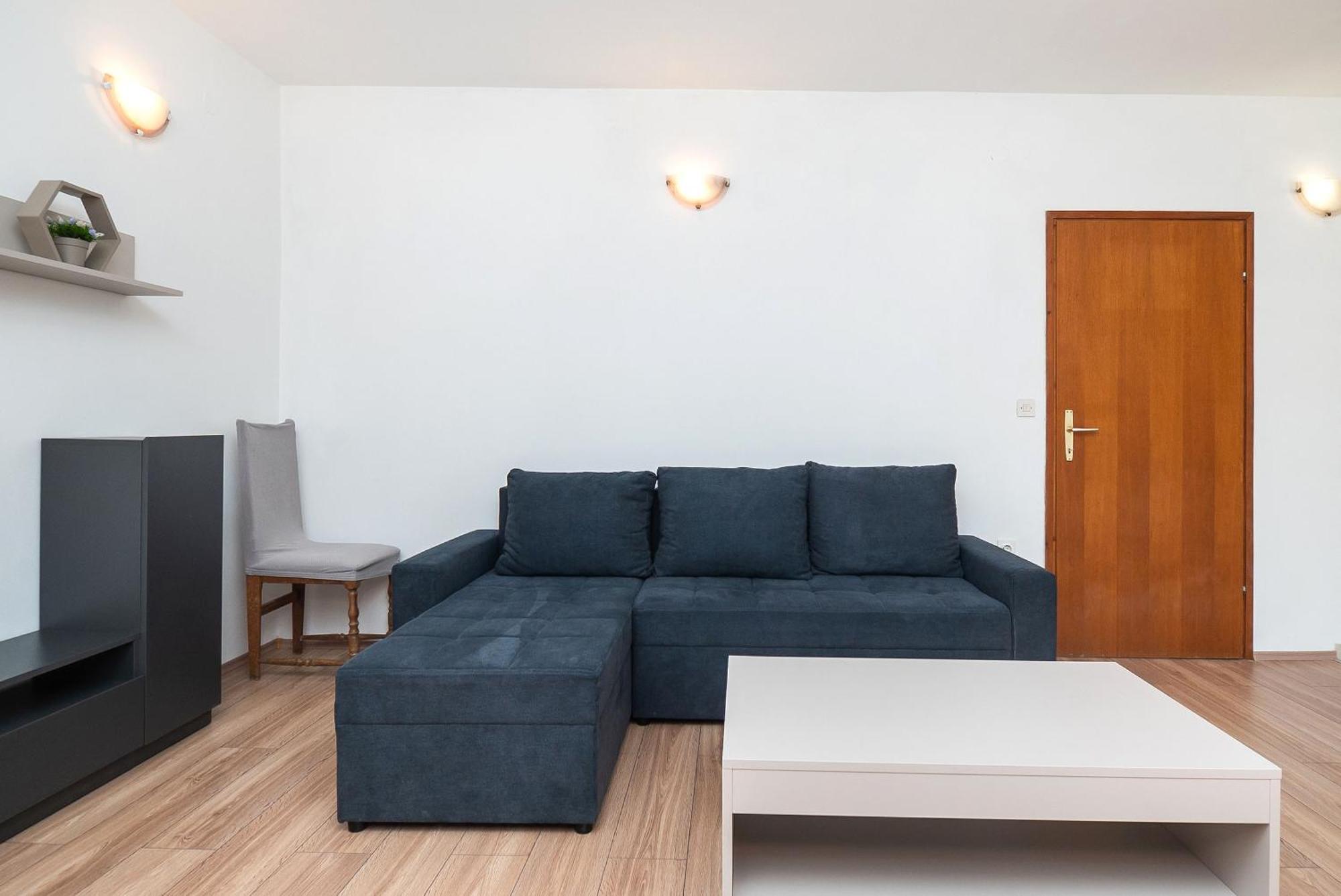 Apartment Ljuba พรีมอชเตน ภายนอก รูปภาพ