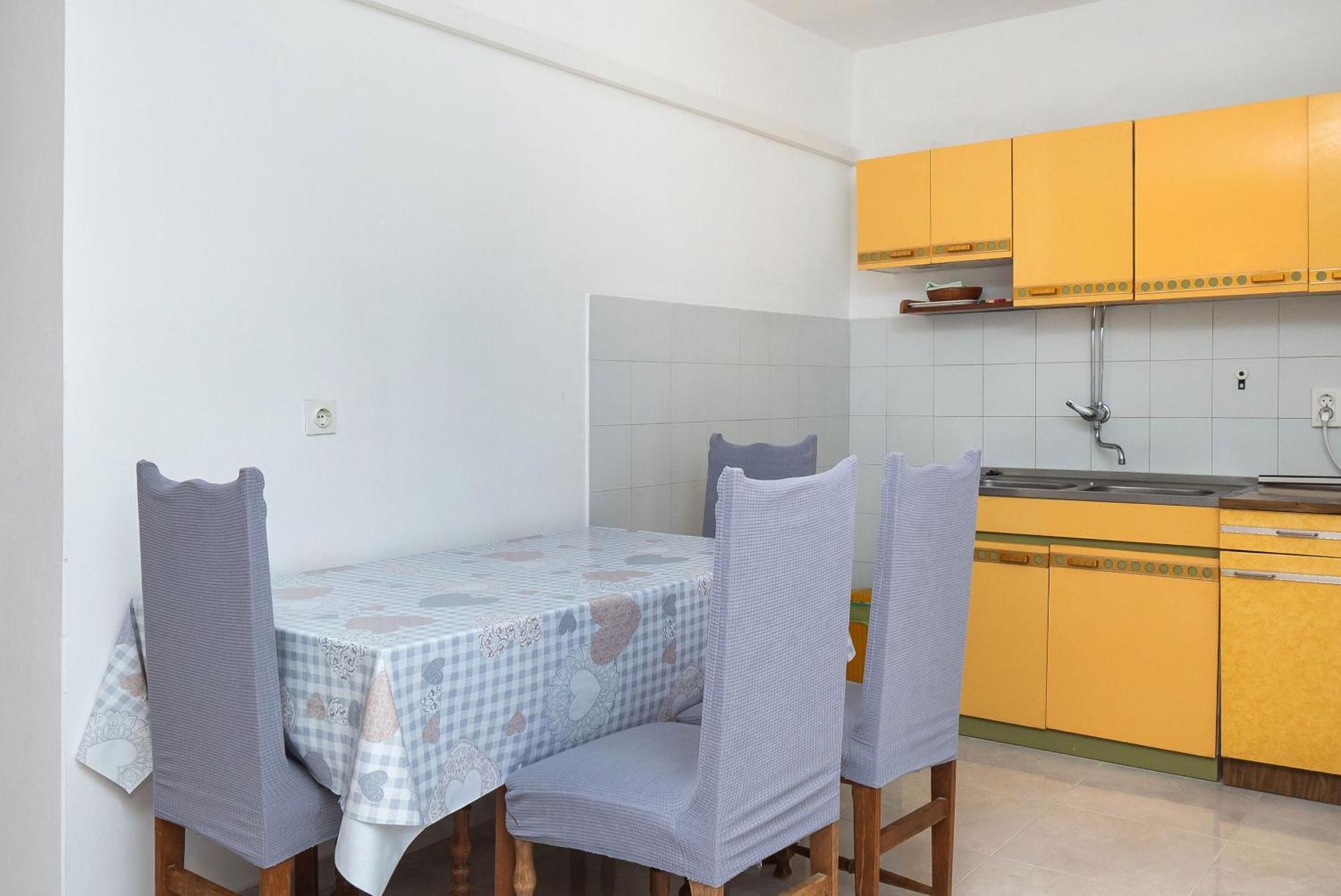 Apartment Ljuba พรีมอชเตน ภายนอก รูปภาพ