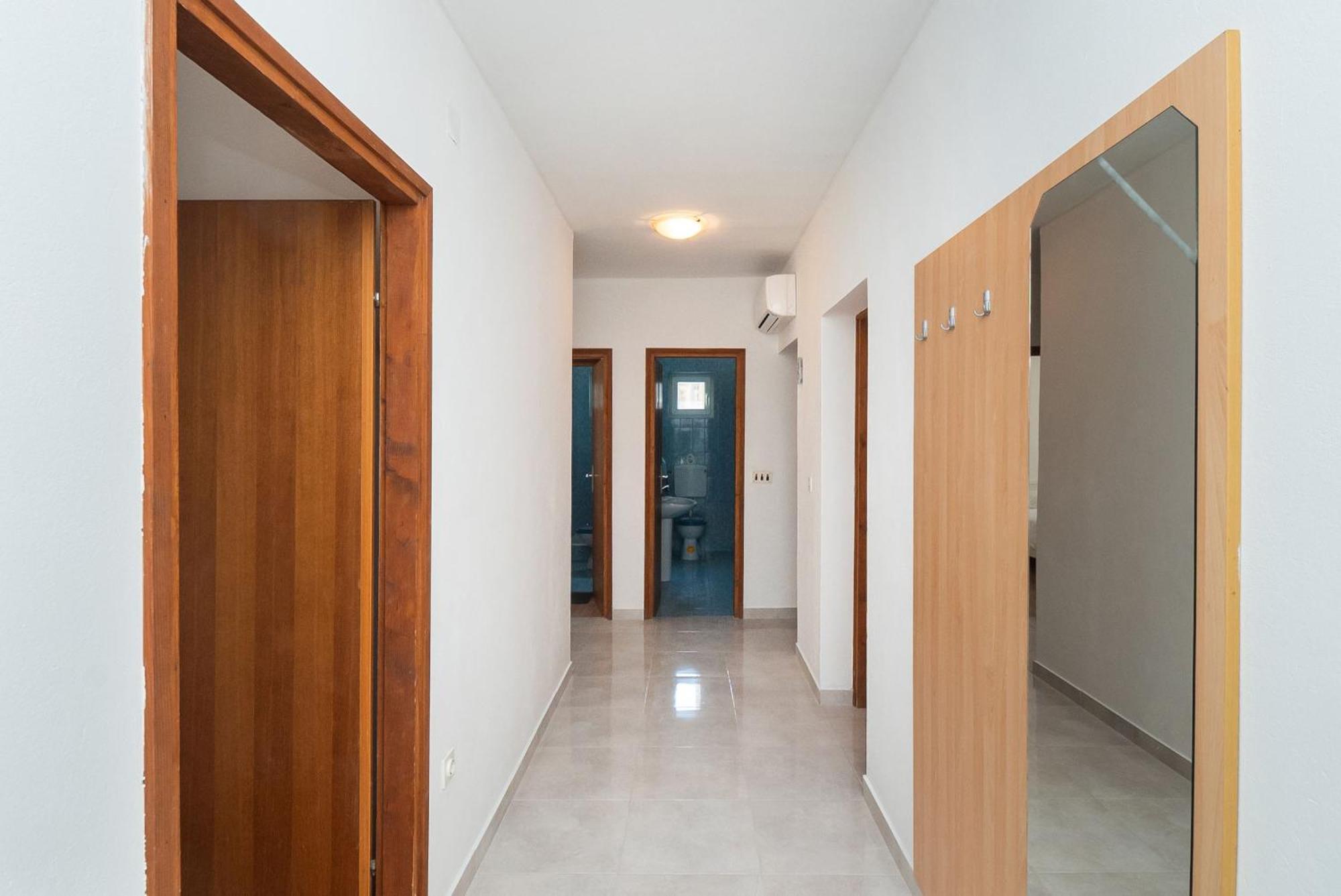 Apartment Ljuba พรีมอชเตน ภายนอก รูปภาพ
