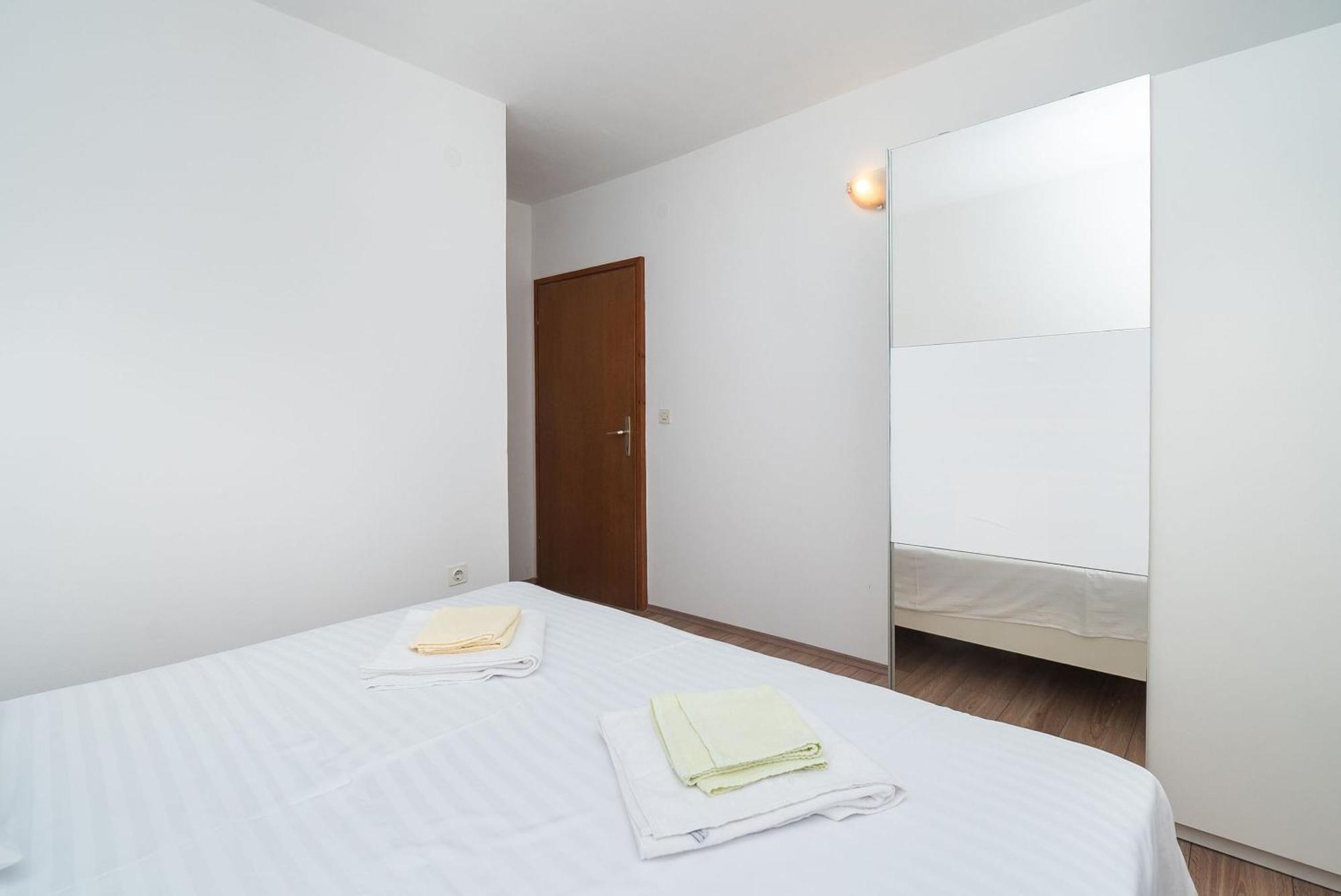 Apartment Ljuba พรีมอชเตน ภายนอก รูปภาพ
