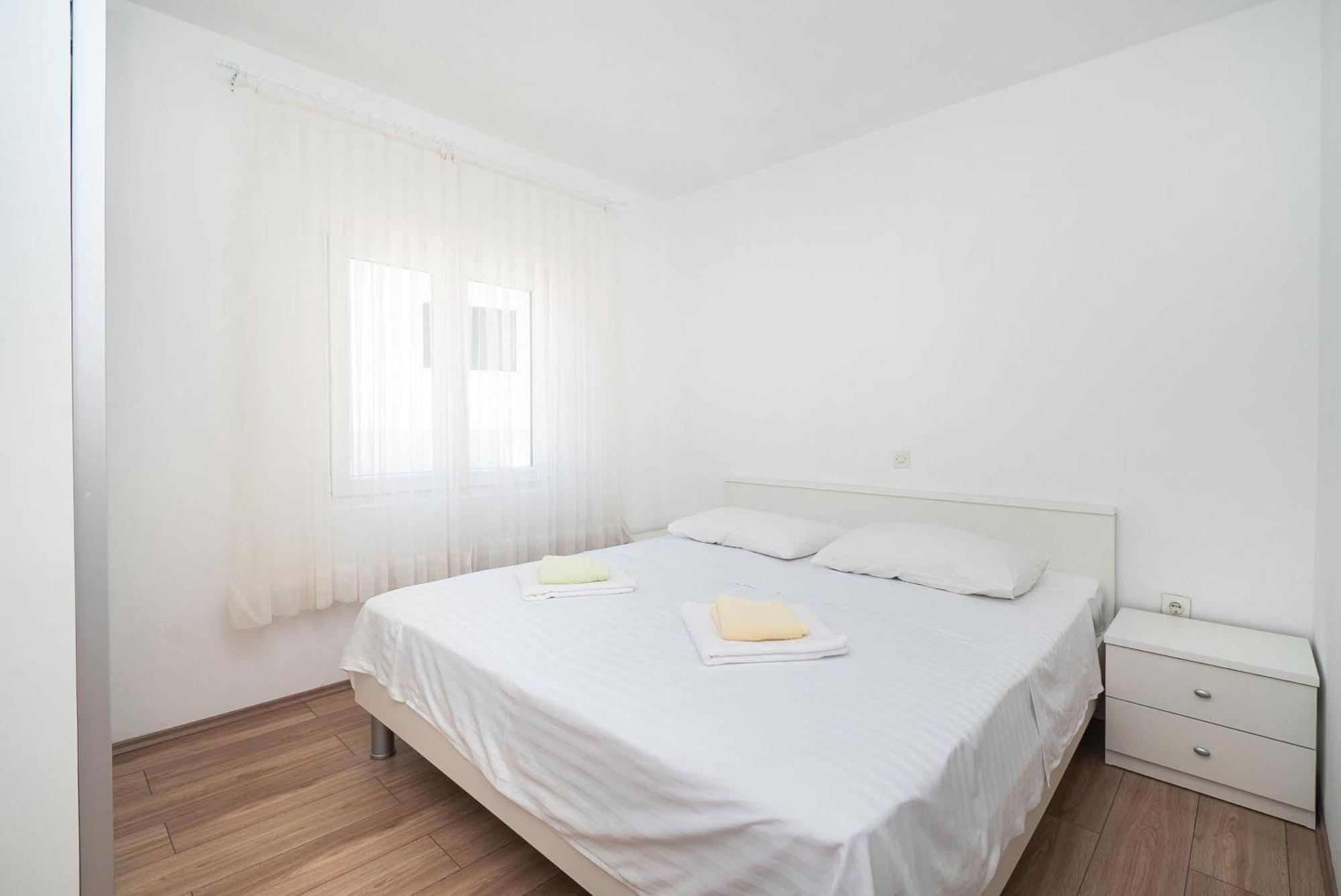 Apartment Ljuba พรีมอชเตน ภายนอก รูปภาพ