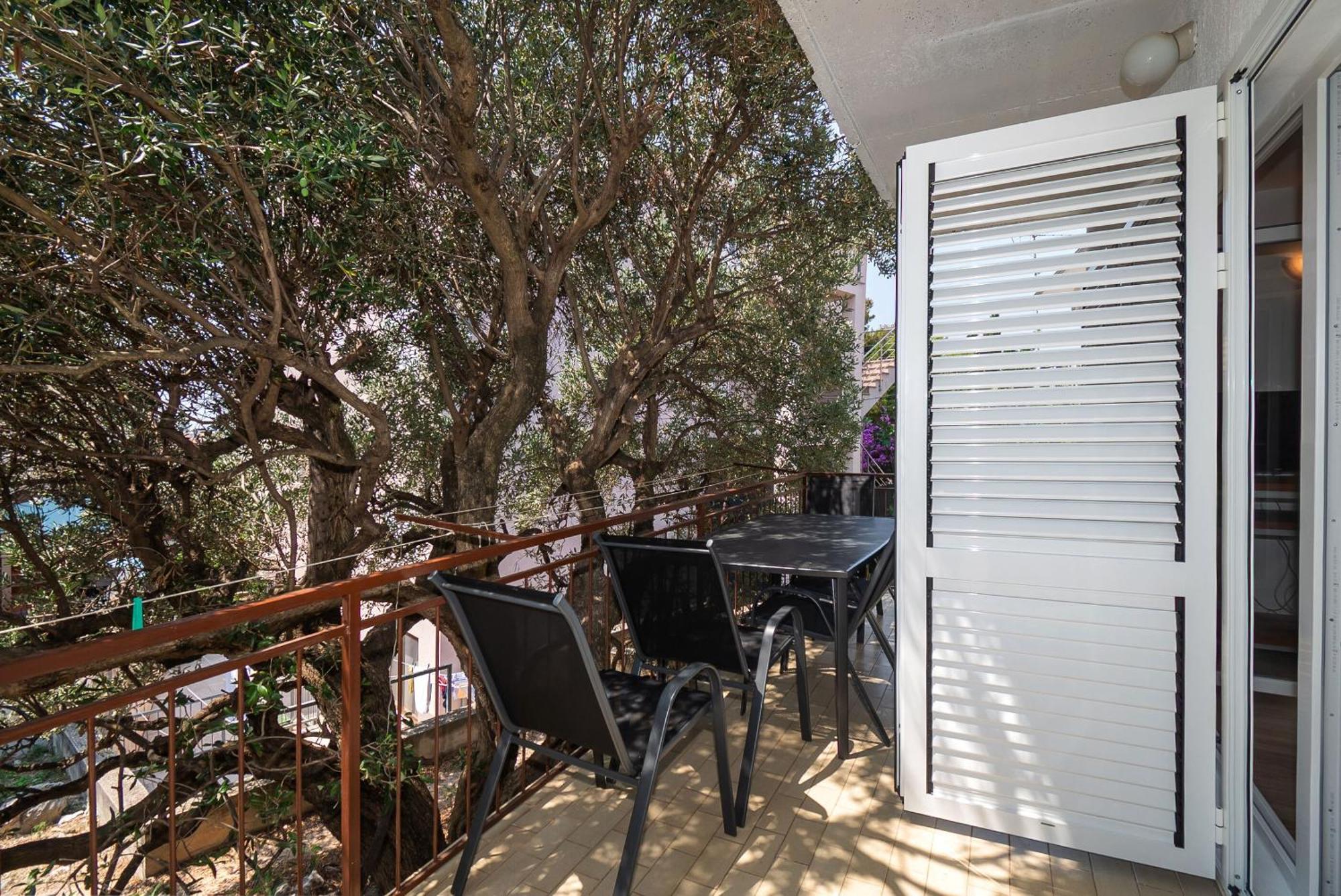 Apartment Ljuba พรีมอชเตน ภายนอก รูปภาพ
