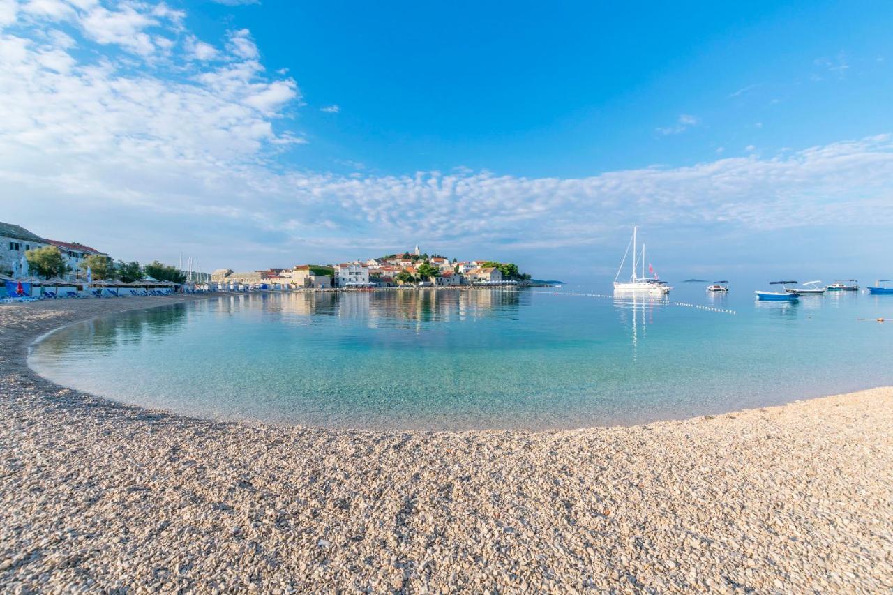 Apartment Ljuba พรีมอชเตน ภายนอก รูปภาพ